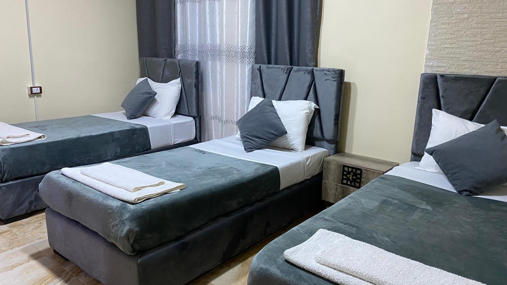 Petra Rose Apartment Wadi Musa Exterior photo